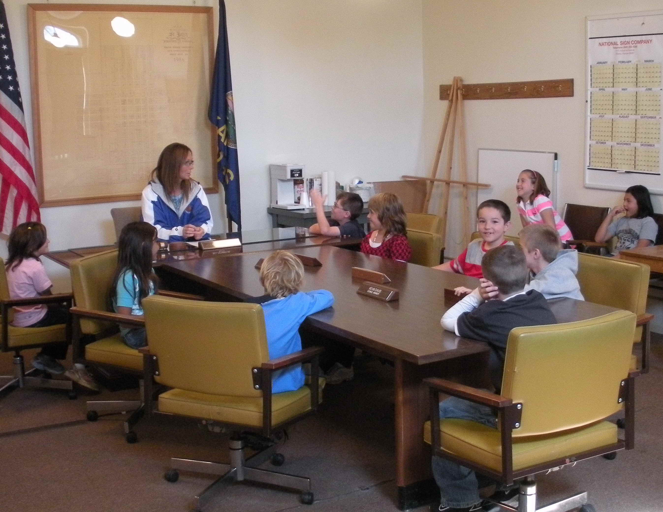 Former mayor doing a mock city council meeting w a 3rd grade class